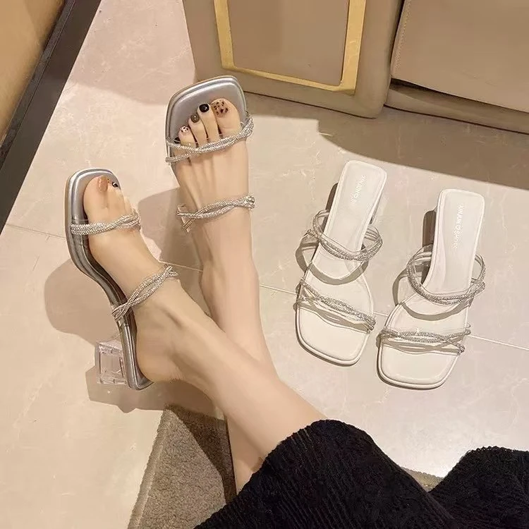 2025夏季新款粗跟凉拖鞋女夏外穿流行绝美高级感水晶跟气质透明