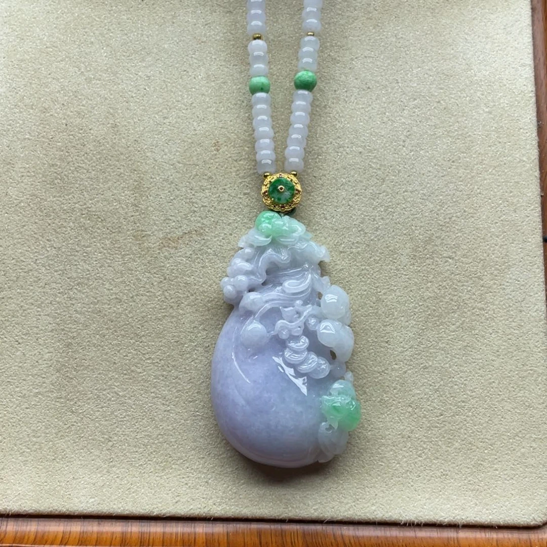 翡翠未镶嵌颈饰翡翠钱袋子