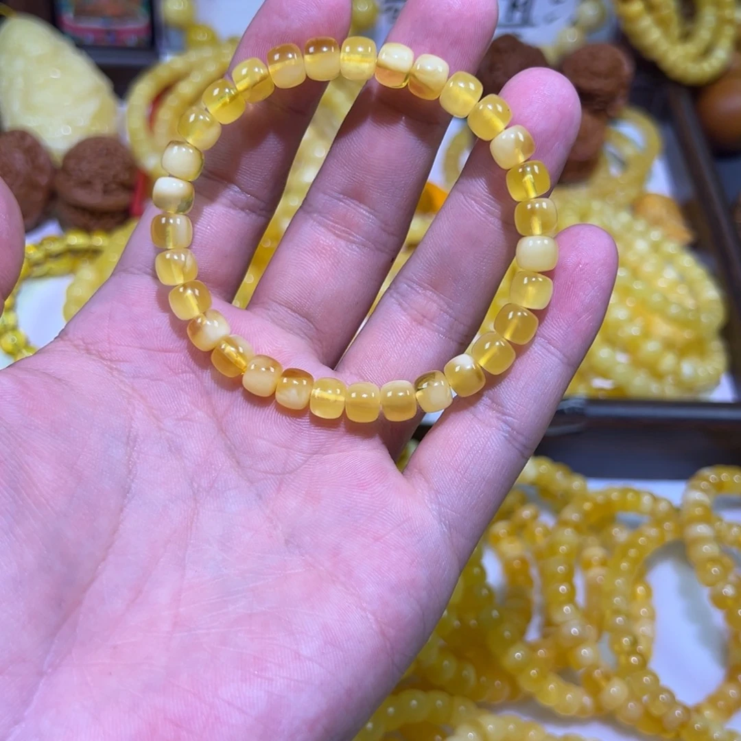 瑾***シ裸石琥珀未镶嵌手串