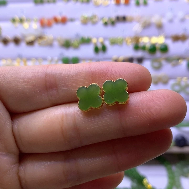 和田玉银S925镶嵌耳饰