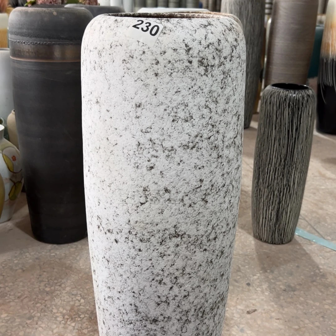 高度70口17无孔瓷器