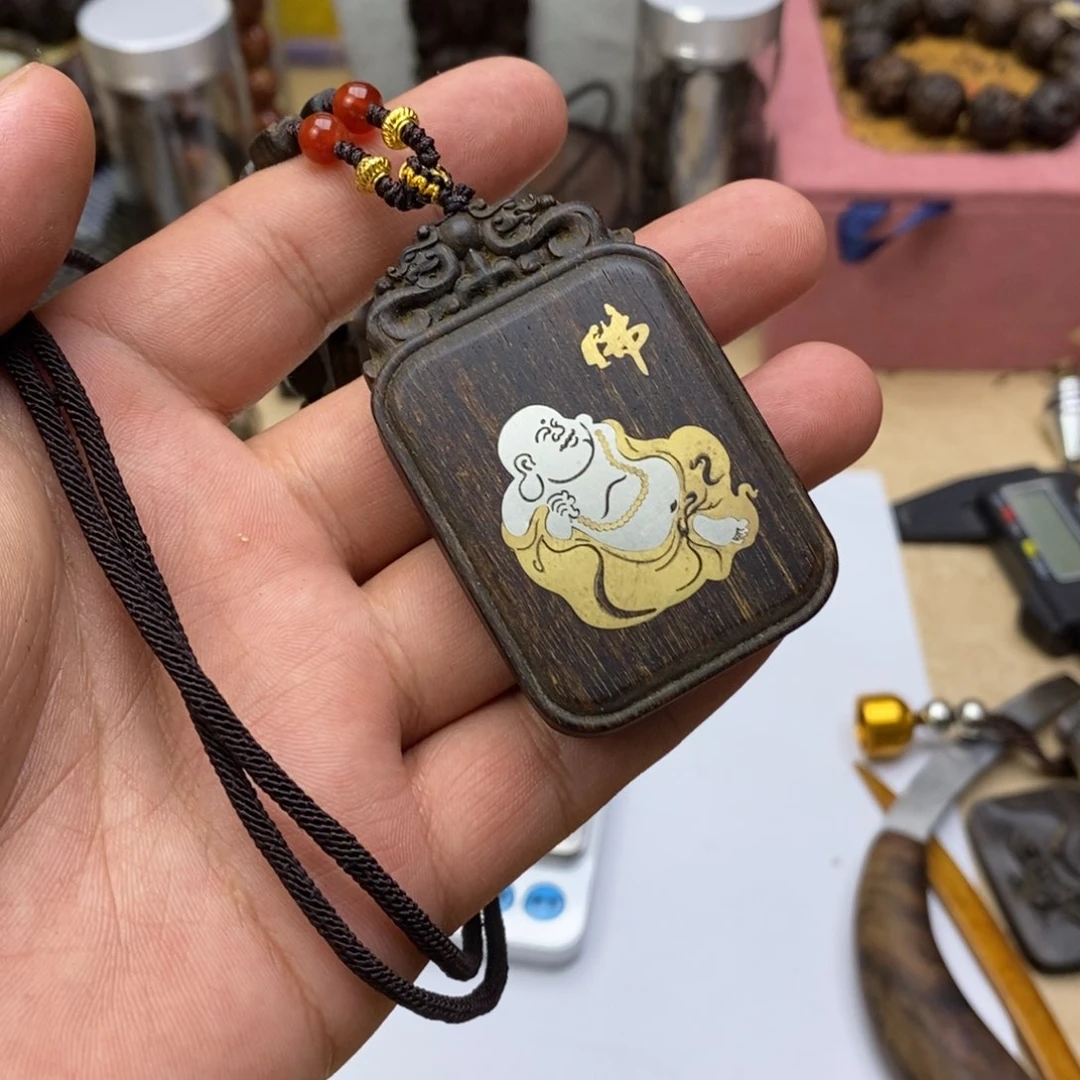 大叶紫檀（黑酸枝木类）