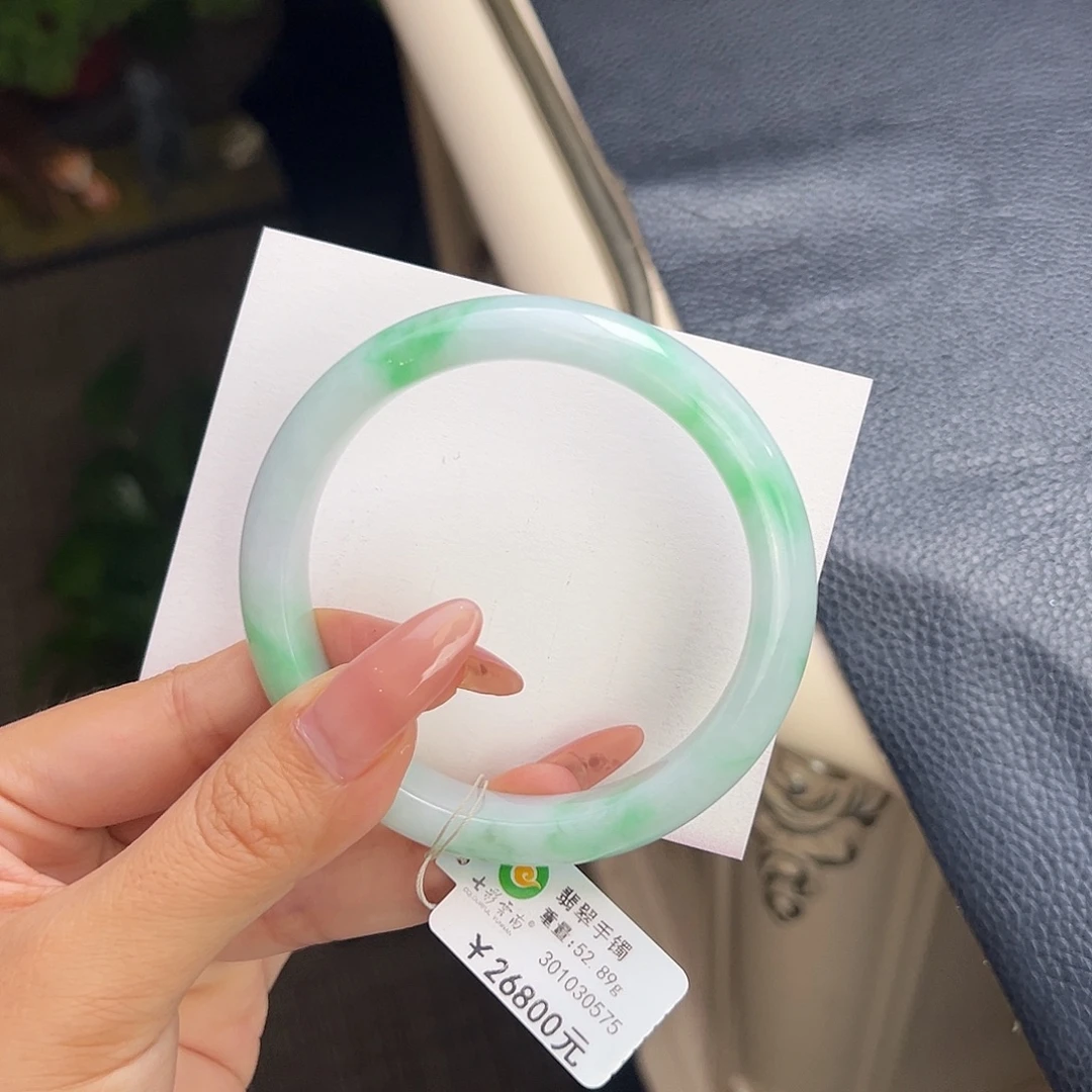 翡翠手镯未镶嵌59阳绿白底青