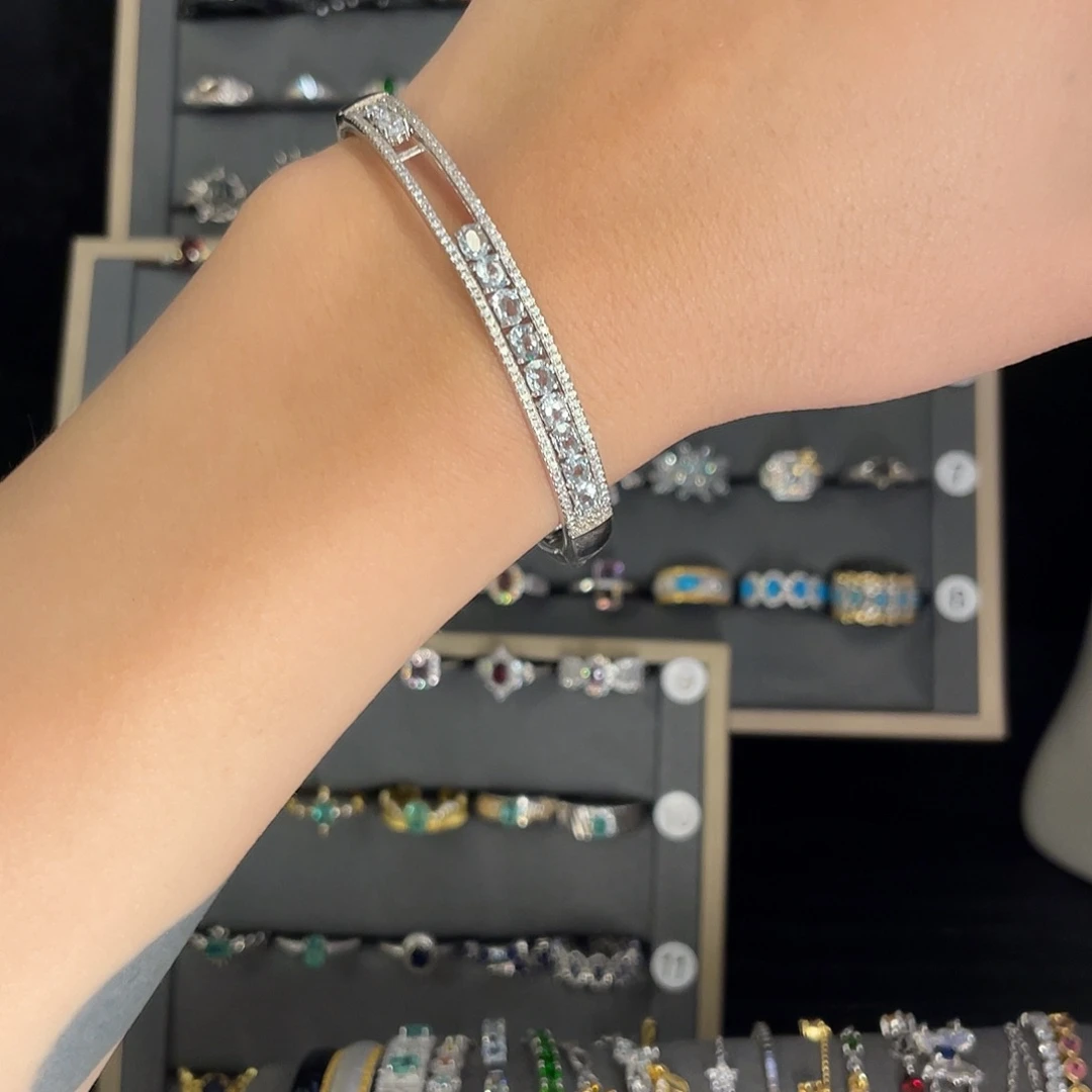 海蓝宝石手镯银S925镶嵌