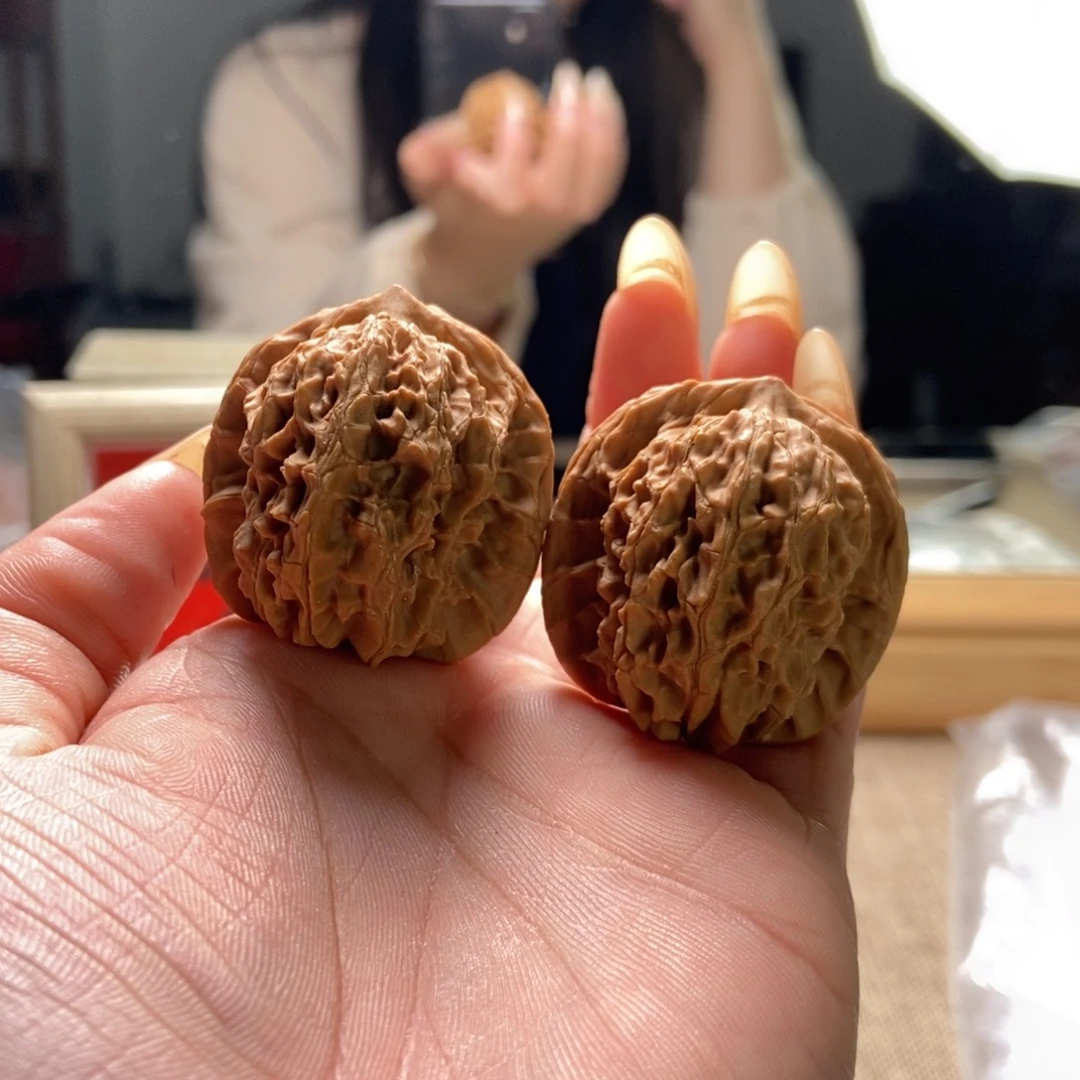 文玩核桃吊坠马老四25