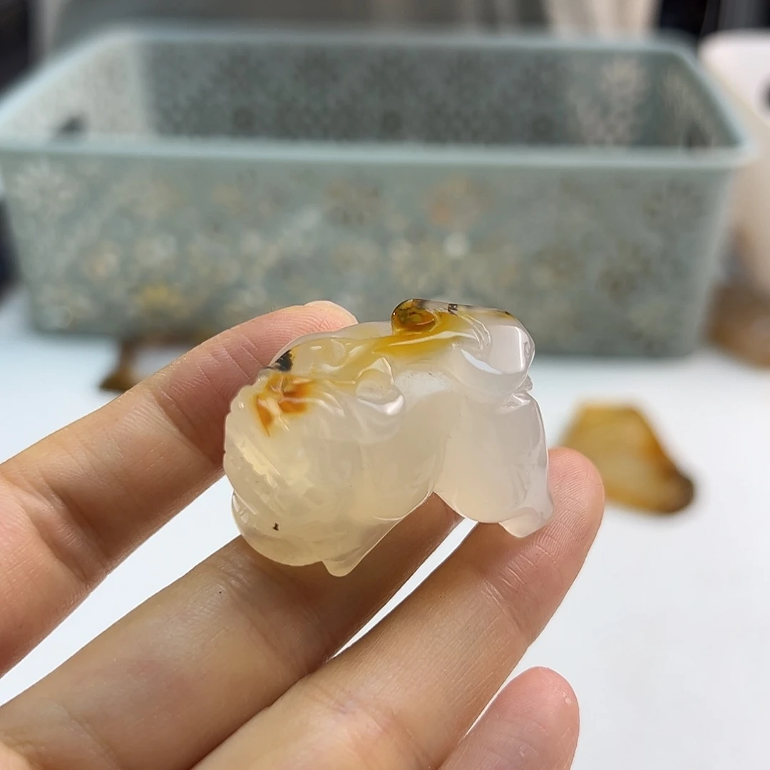 玛瑙/玉髓未镶嵌颈饰