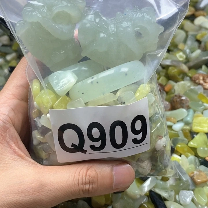 未镶嵌蛇纹石玉鱼缸石