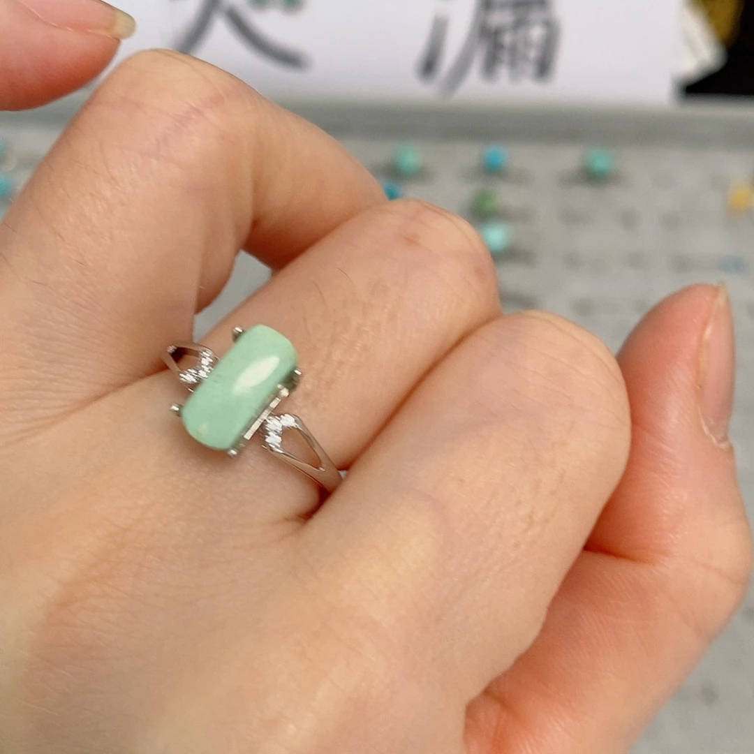 未镶嵌南红玛瑙珠宝奇石