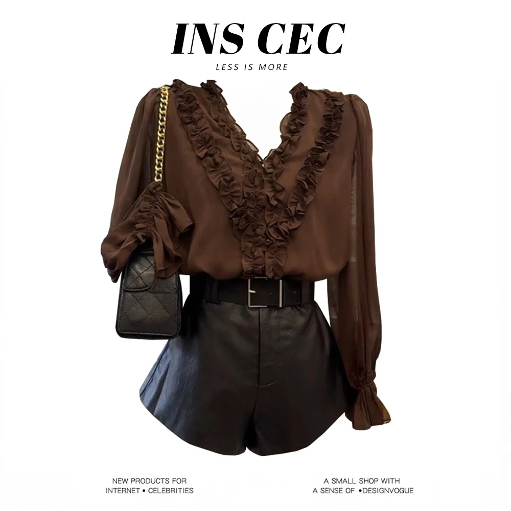 INS CEC早秋穿搭一整套美拉德轻奢棕色木耳边长袖衬衫时尚短裤子