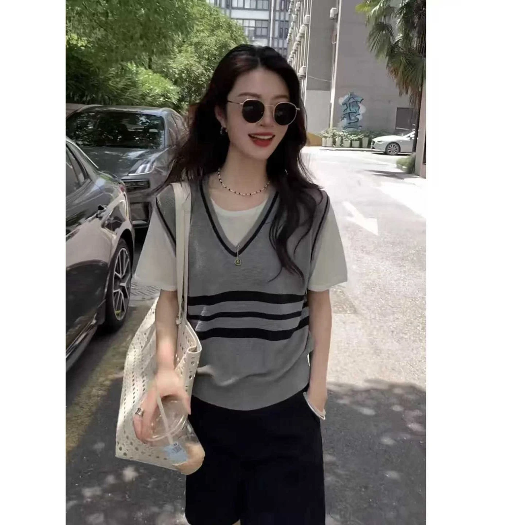 韩系老钱风条纹v领假两件短袖针织衫女夏季宽松显瘦时尚休闲女潮