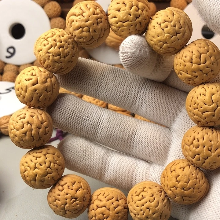 小***子手串桃核盘锦大肌肉20.8////