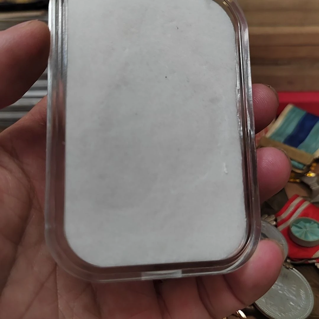 东***红中国现代的盒子一组