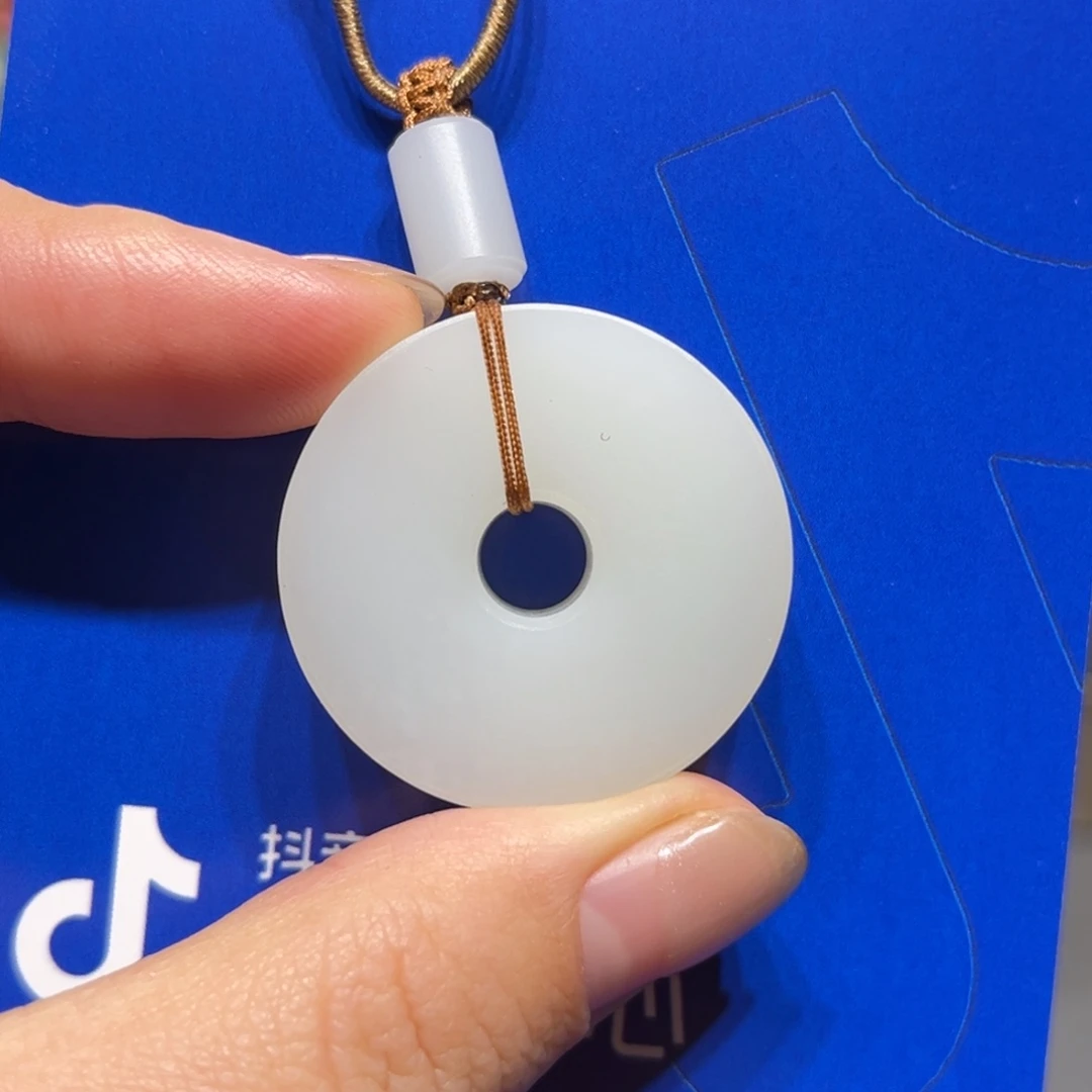 和田玉颈饰未镶嵌海**甜