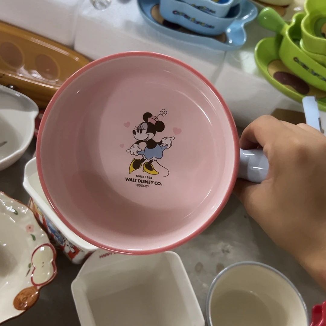 搪瓷正品米妮手柄碗一个