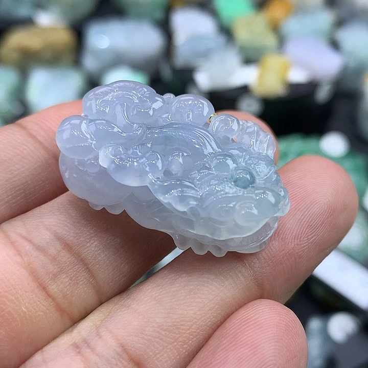 耶***加翡翠未镶嵌颈饰天然缅甸翡翠貔貅吊坠