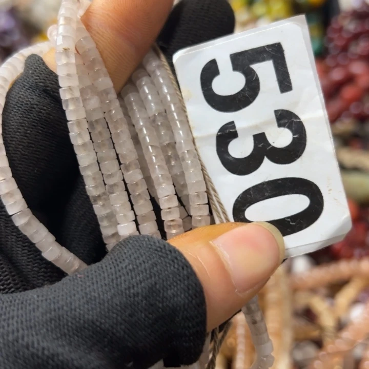 未镶嵌颈饰水晶悠*～