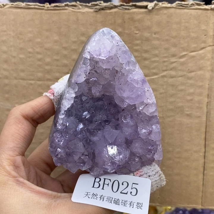 大型摆件（非配饰）未镶嵌水晶