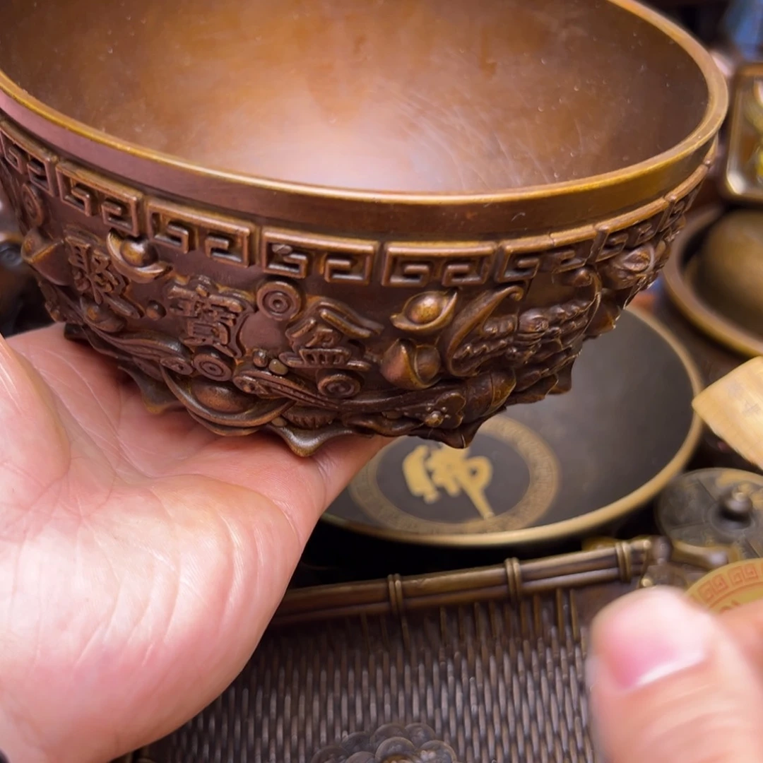 精美铜器，点击下单