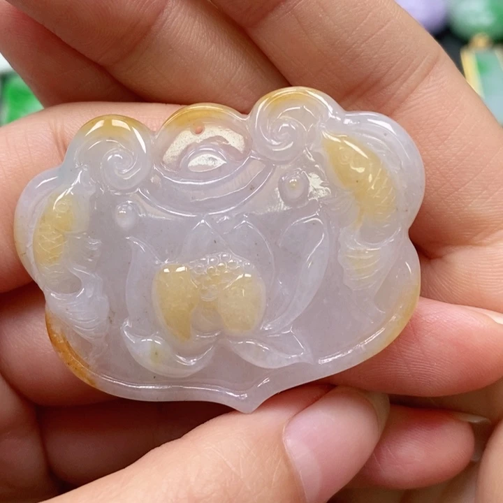 翡翠颈饰未镶嵌吊坠