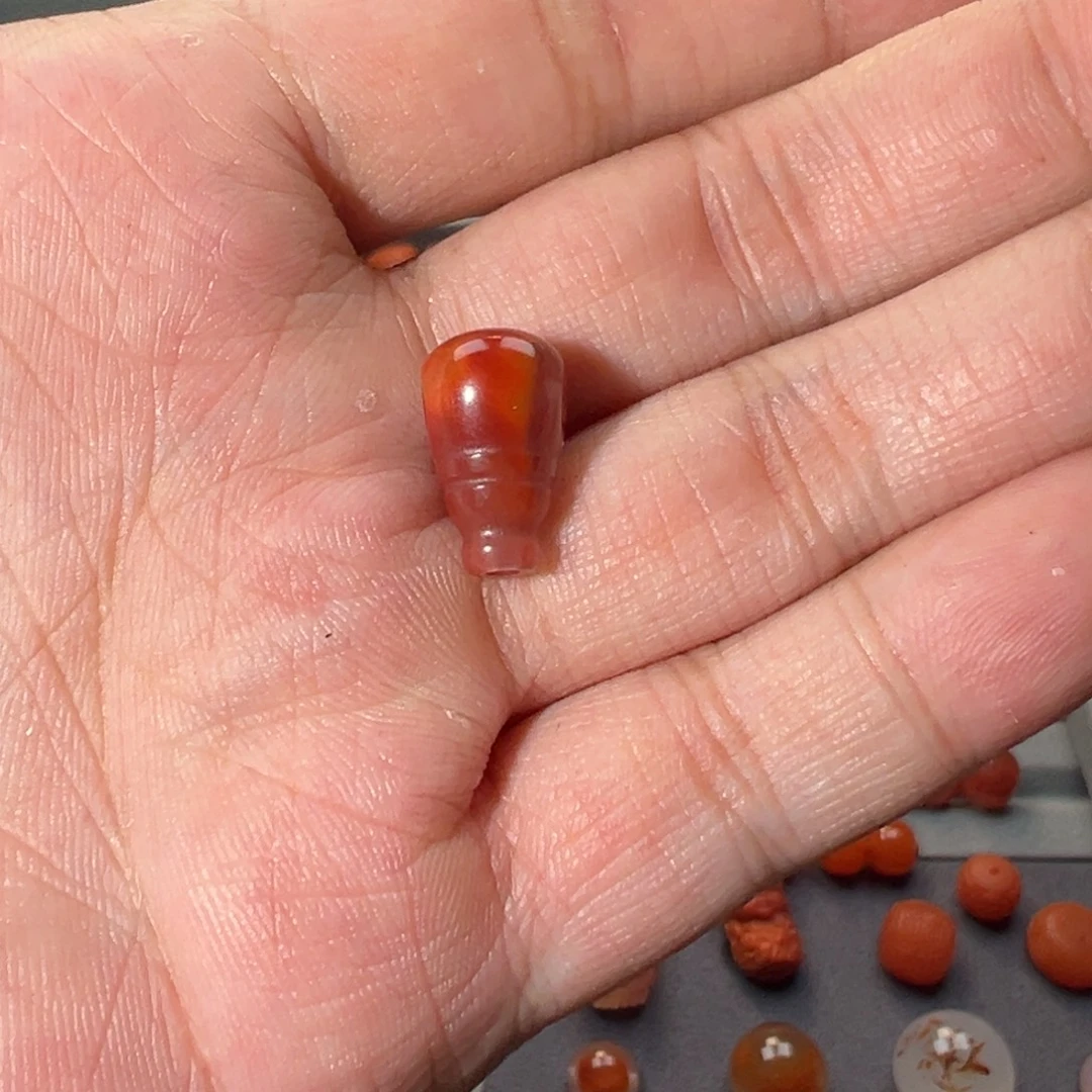 南红玛瑙未镶嵌珠宝奇石川料三通9+mm