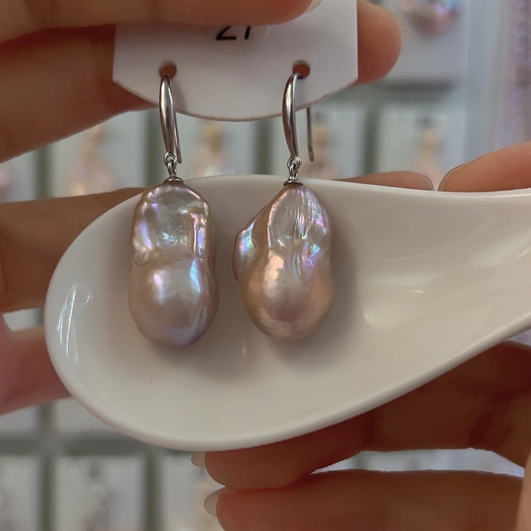 颈饰银S925镶嵌淡水珍珠