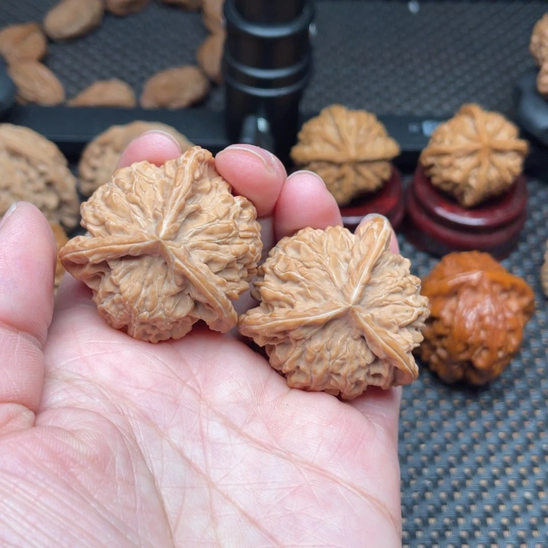 文玩核桃吊坠9**742尺盘山三棱