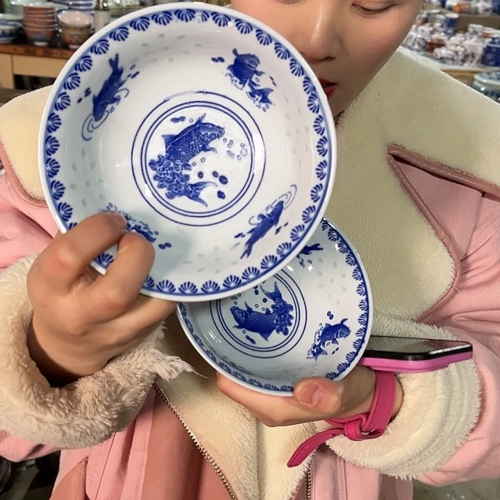 瓷片/////直径14.5厘米。2个。