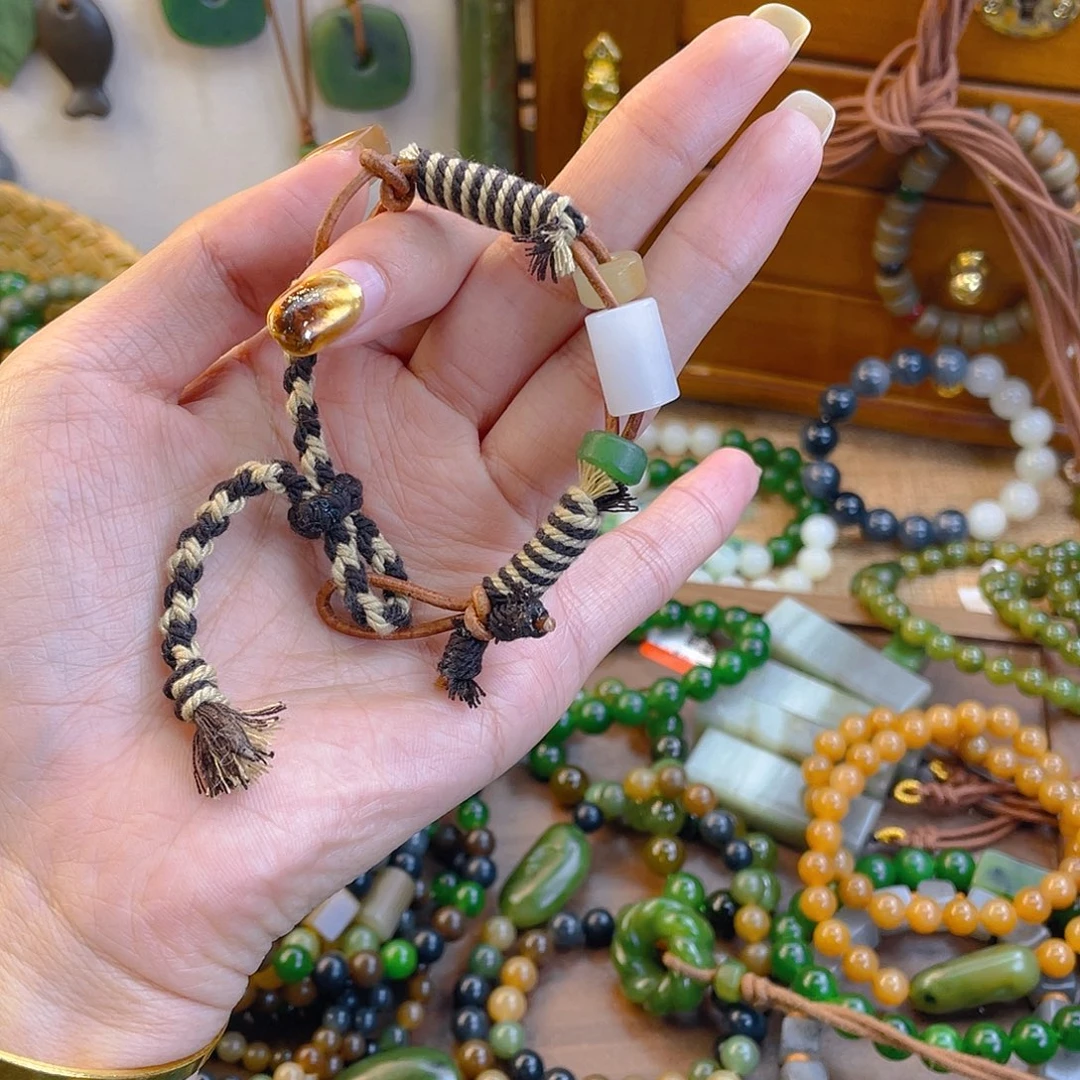 和田玉未镶嵌手链