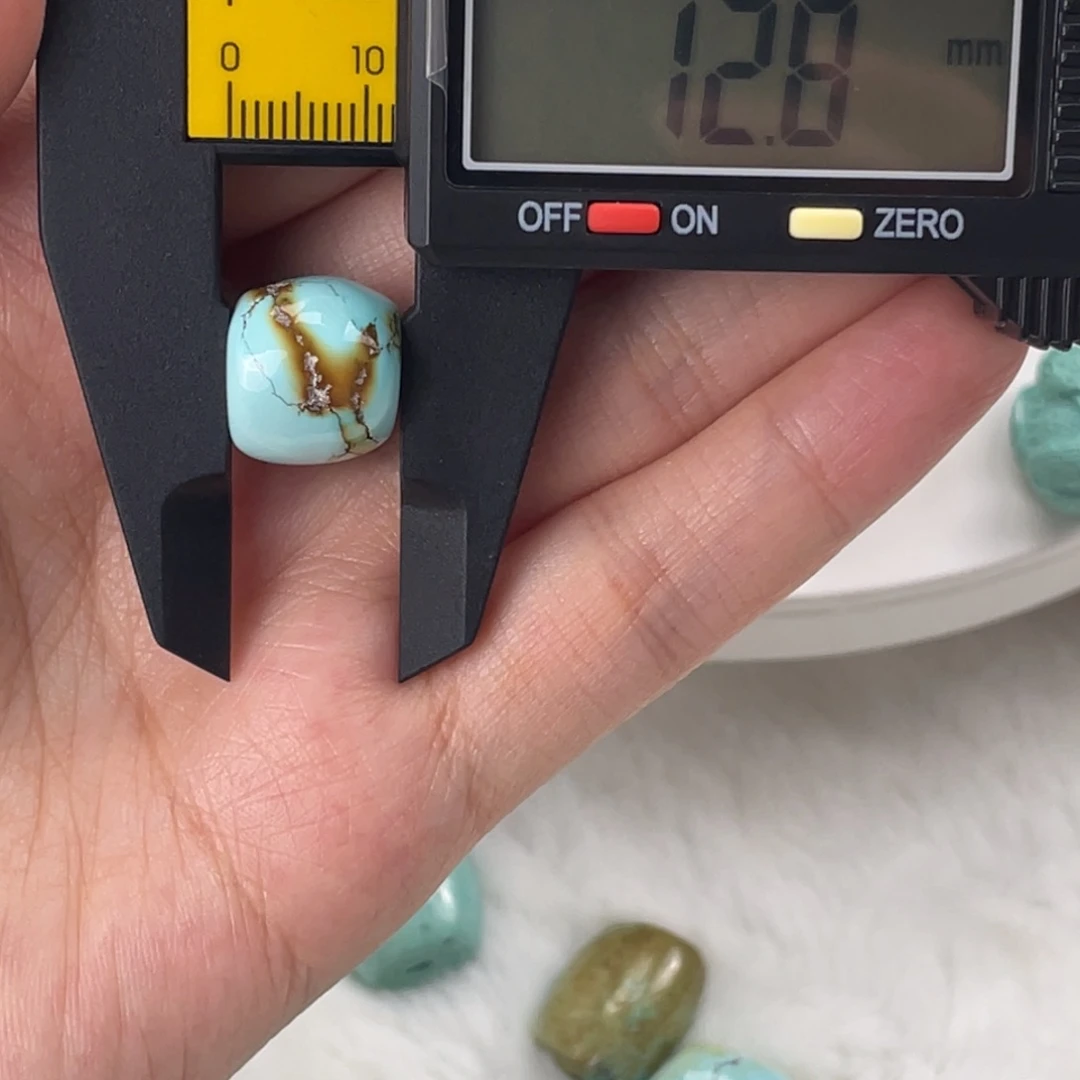 绿松石未镶嵌桶珠