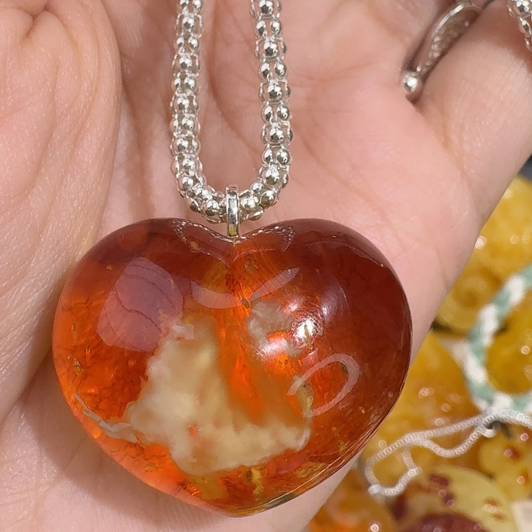 风***起琥珀未镶嵌裸石你