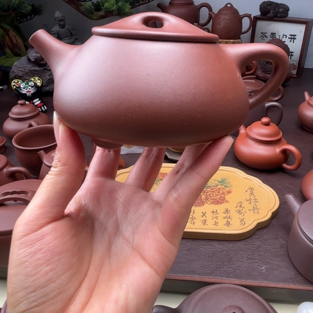 茶壶紫砂特练紫泥  满瓢  300微微瑕