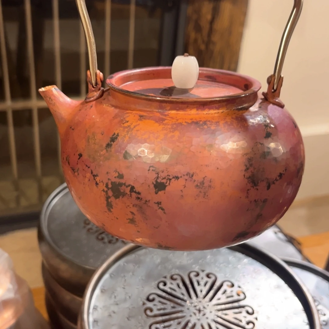 漠然大壶手工锻打工艺