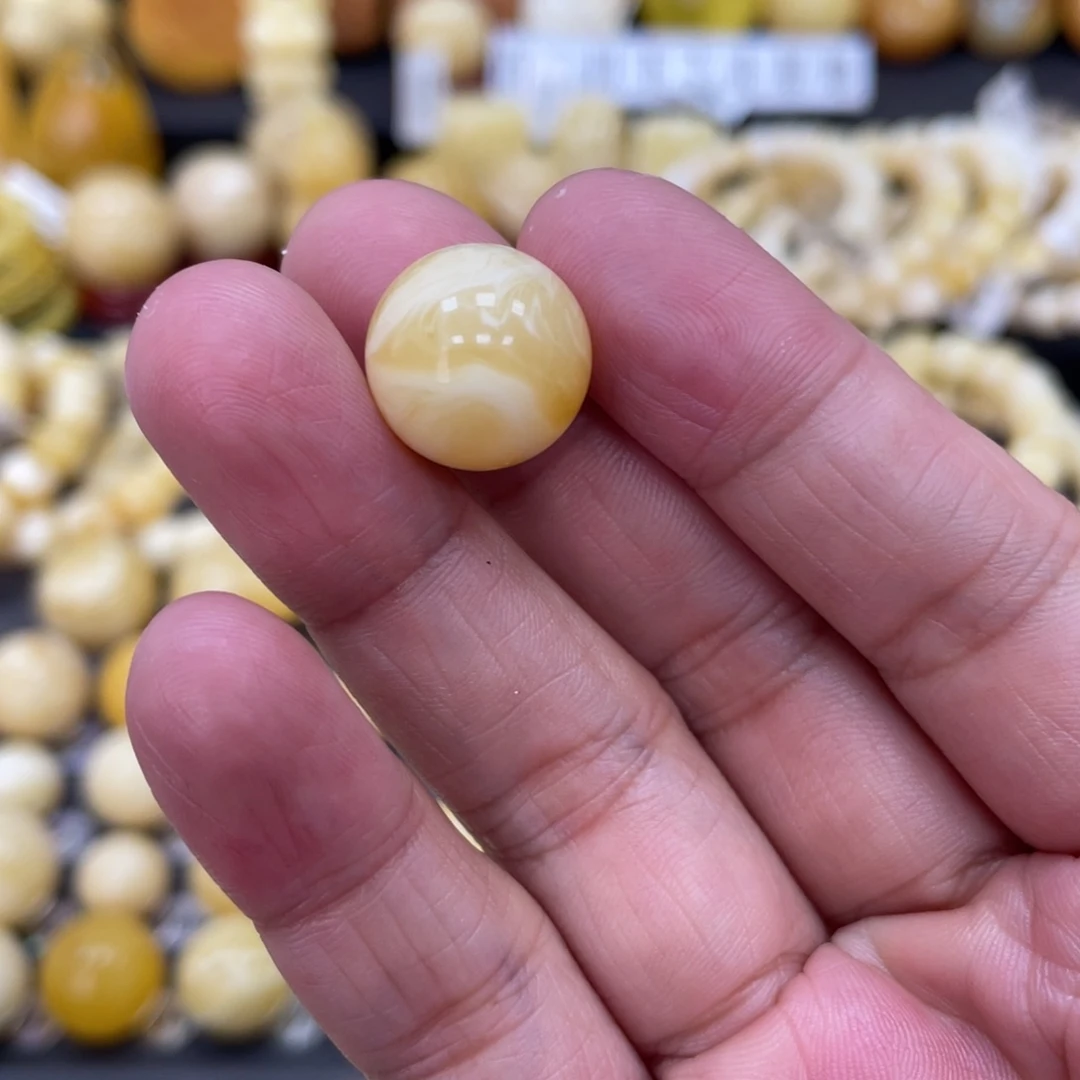 琥珀珠宝奇石未镶嵌14.8mm