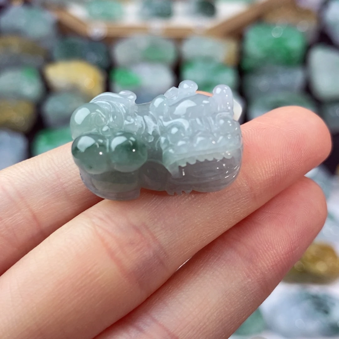 翡翠未镶嵌颈饰天然