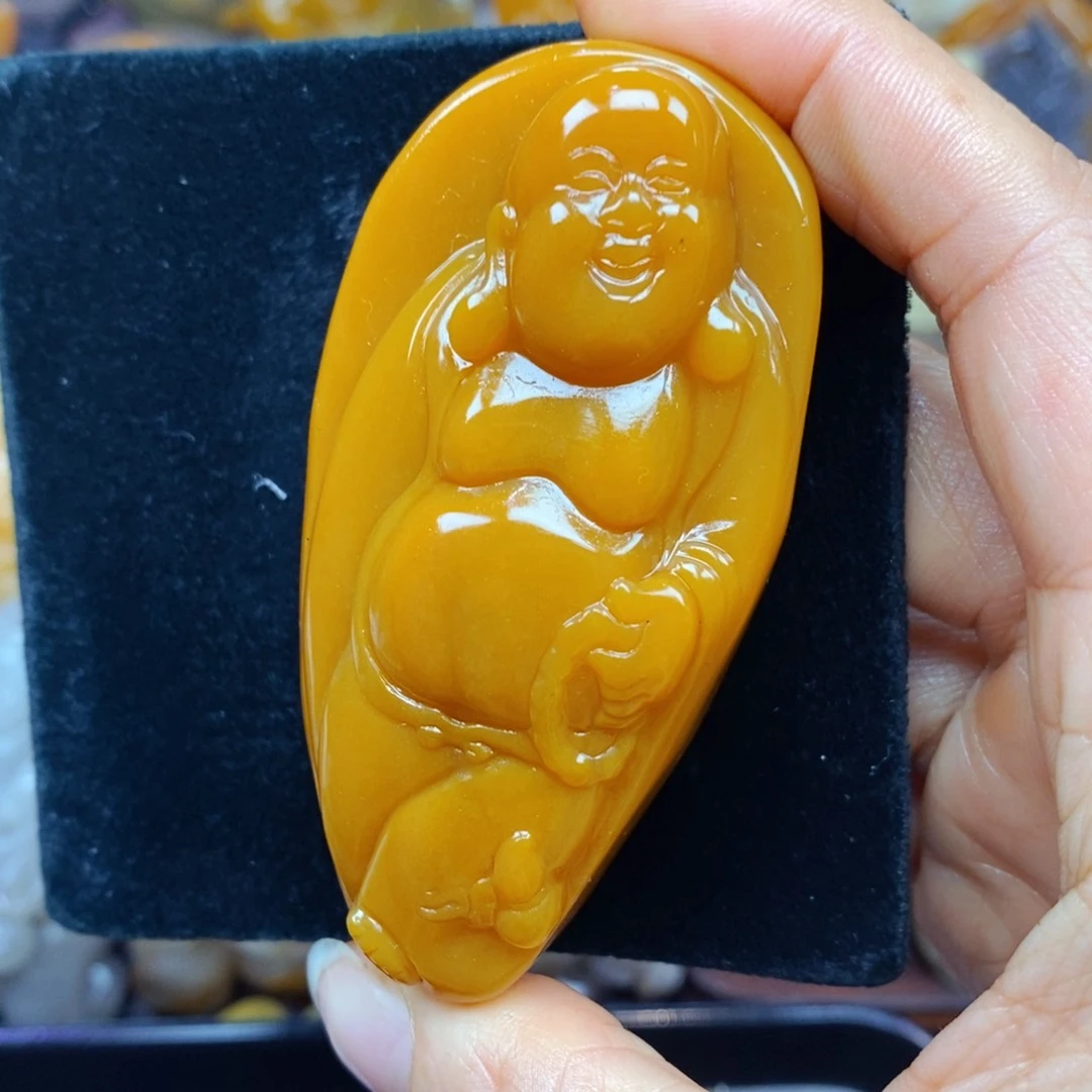 未镶嵌石英质玉(黄龙玉)颈饰