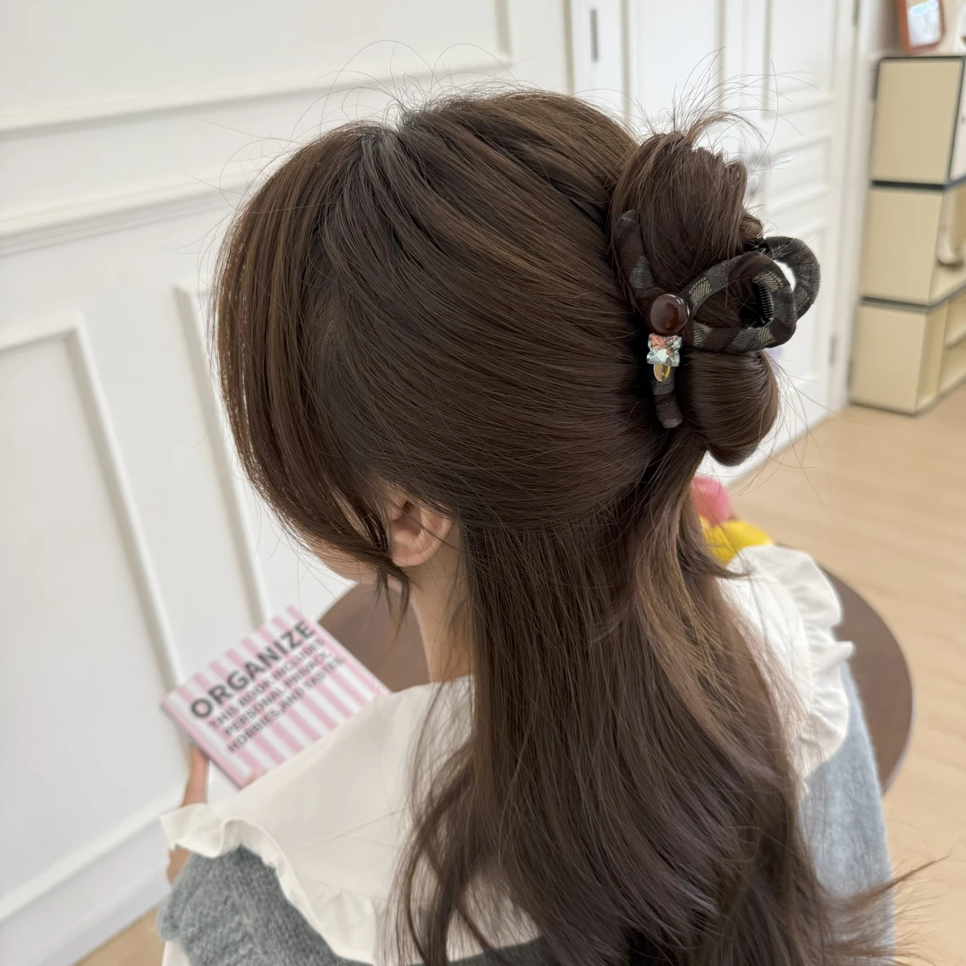 【流光牧野】精品水晶新款绒感咖色格子糖豆时尚百搭高八抓夹4617