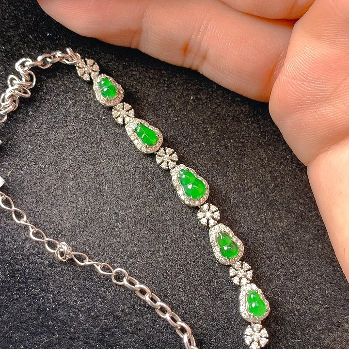 翡翠银S925镶嵌颈饰