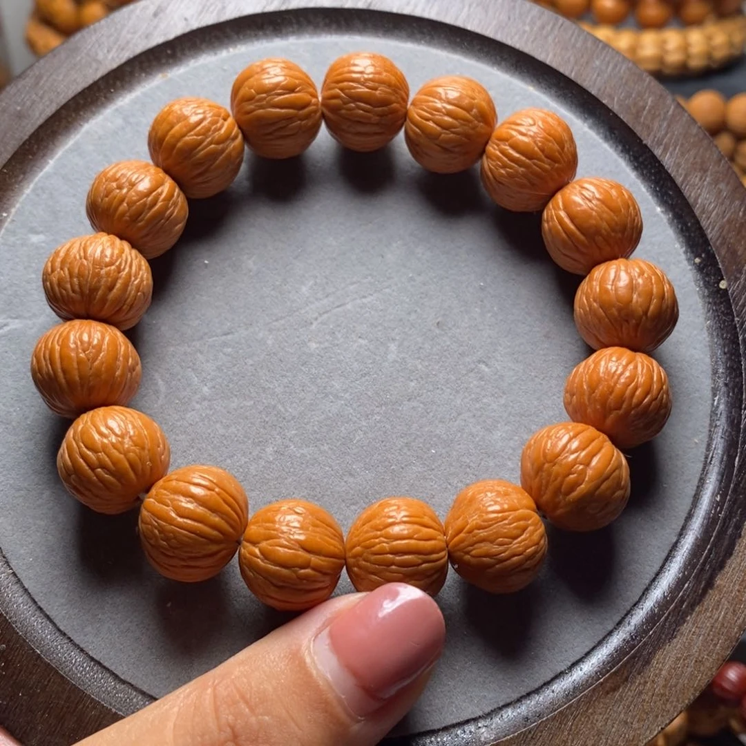 猴头核桃吊坠猴头核桃文玩手串