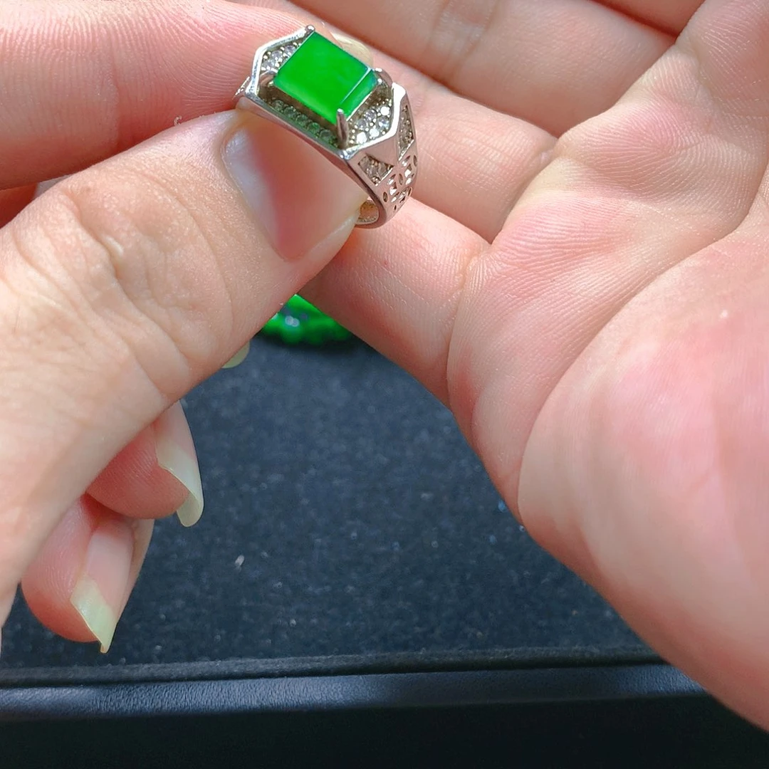 颈饰银S925镶嵌翡翠翡翠