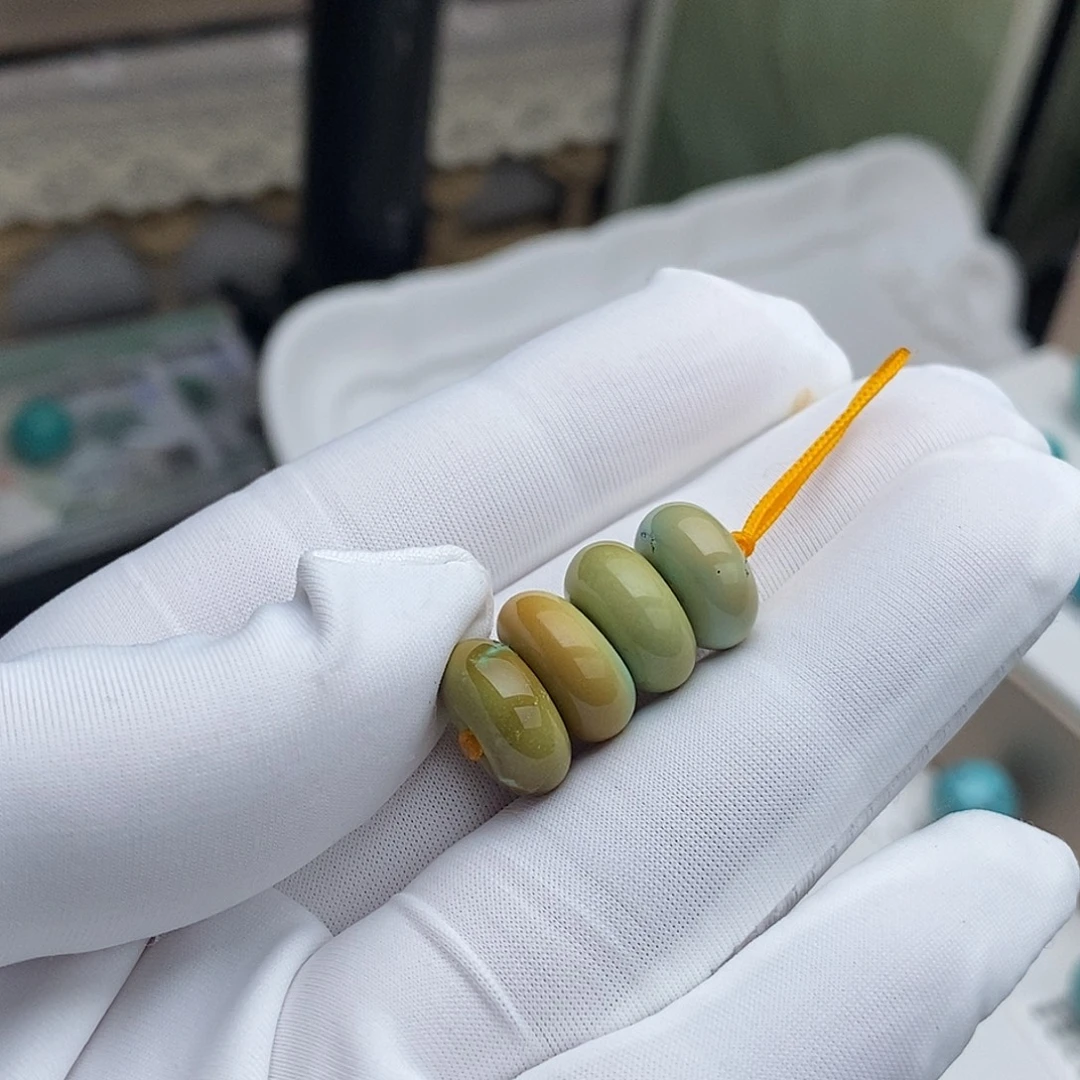 绿松石未镶嵌一套