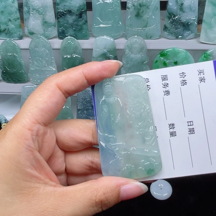 颈饰未镶嵌翡翠玉龙观音