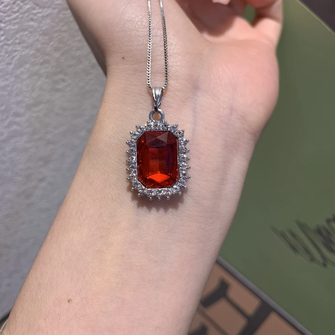 （盛名）时尚高端精美吊坠23598