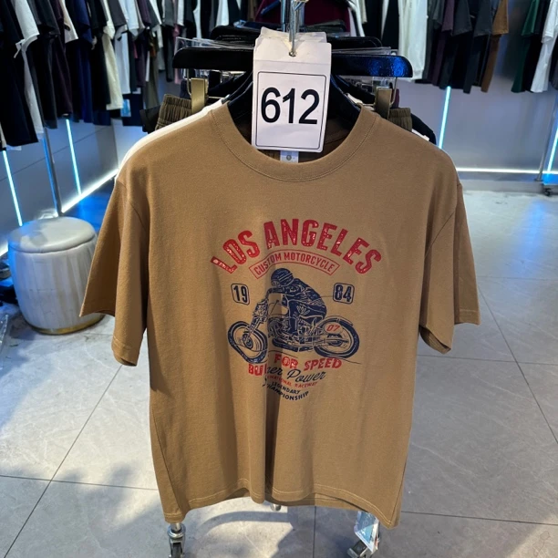G612#孤品休闲百搭夏季圆领男士宽松时尚短袖*东3