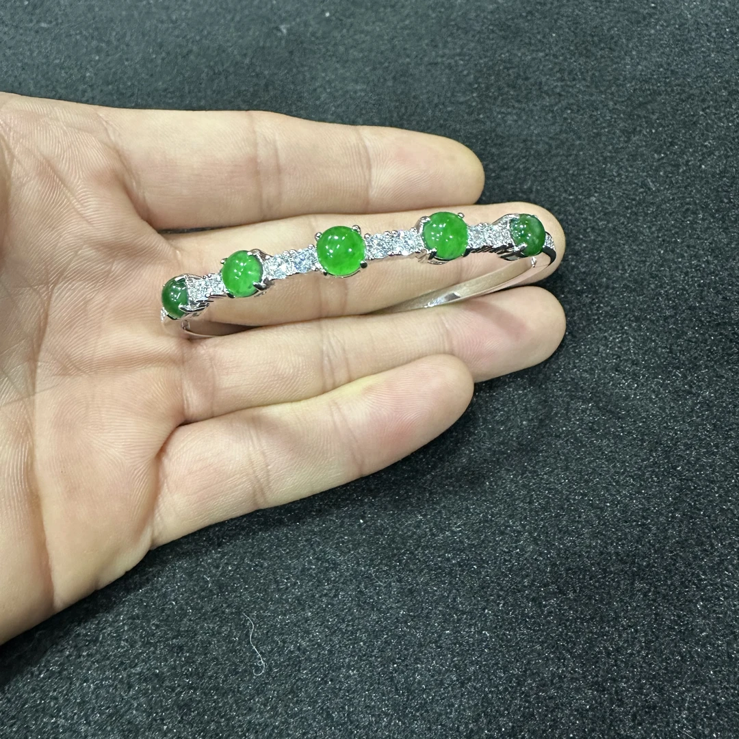 天然A货翡翠蛋面镶嵌手镯多样性发开口镯时尚气质精致百搭豪镶