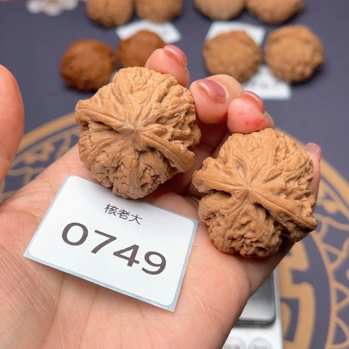 文玩核桃把件38大粗筋 0749
