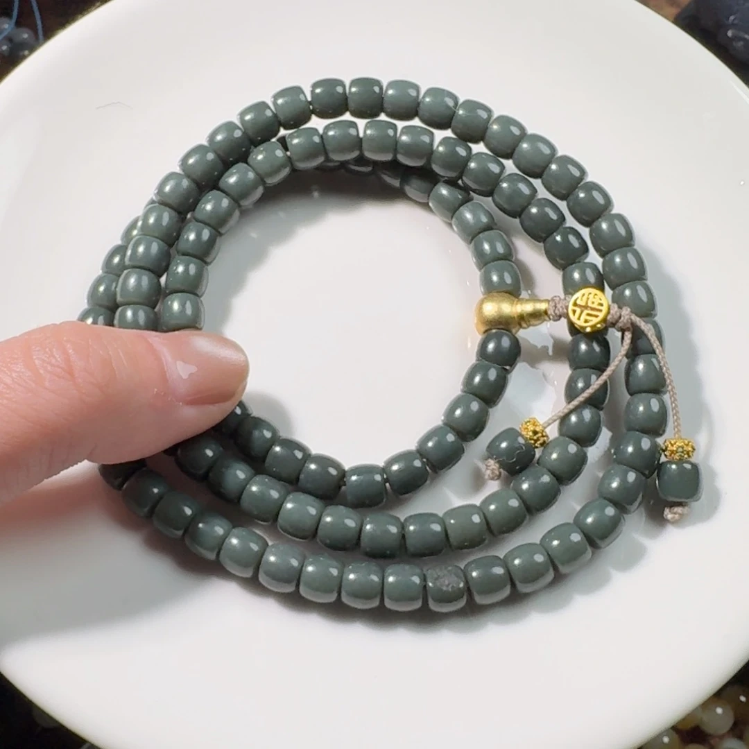 和田玉手串未镶嵌