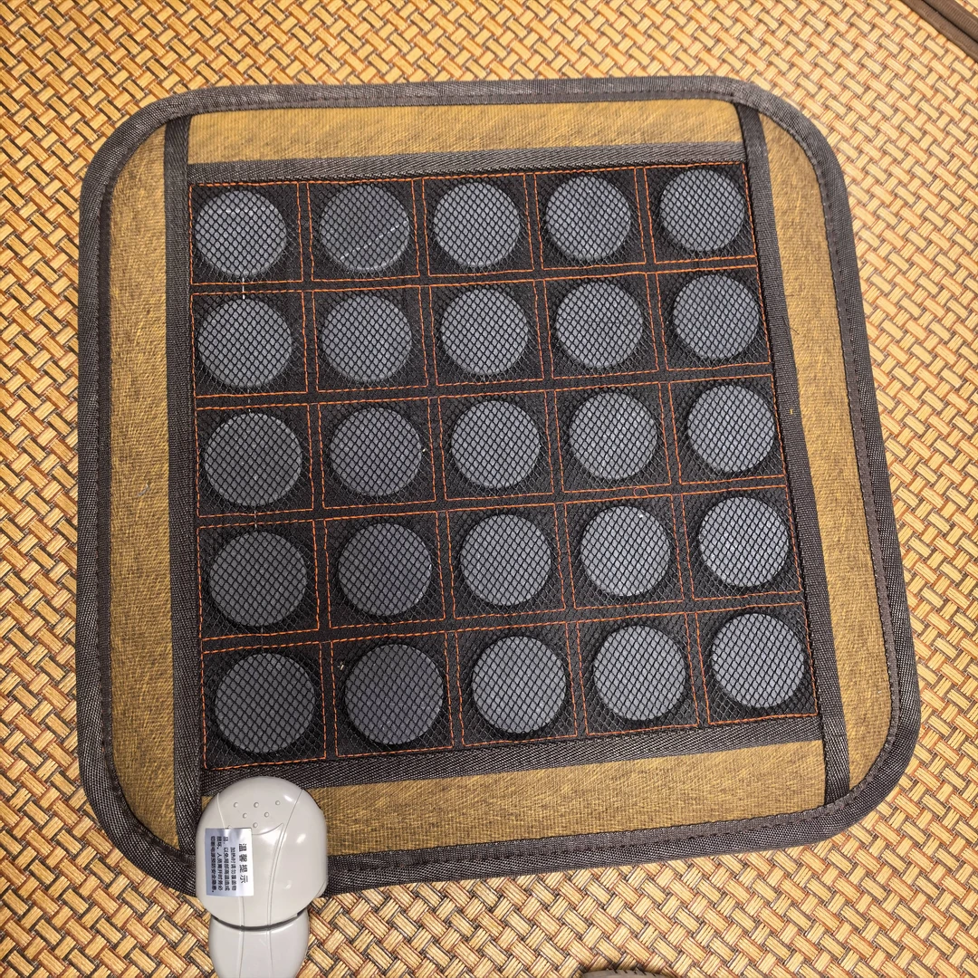 善达阳光理疗砭石坐垫