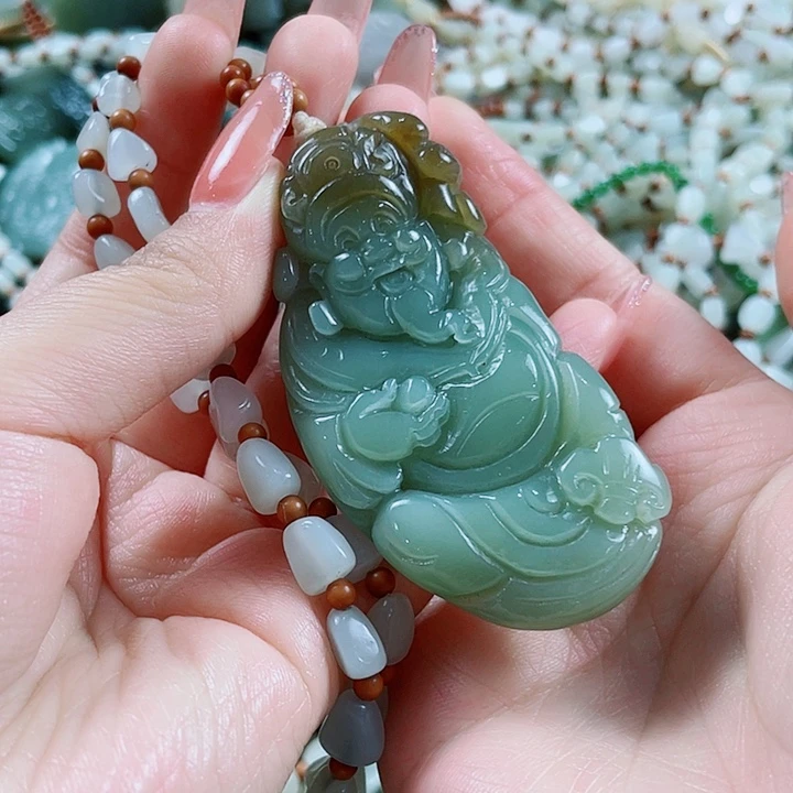 和田玉未镶嵌挂件