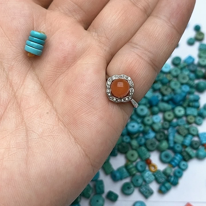D***k未镶嵌南红玛瑙珠宝奇石