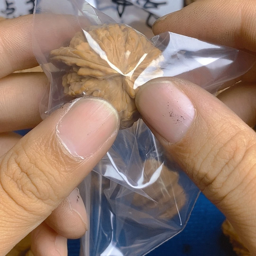 春***话核桃手串/手链有黄